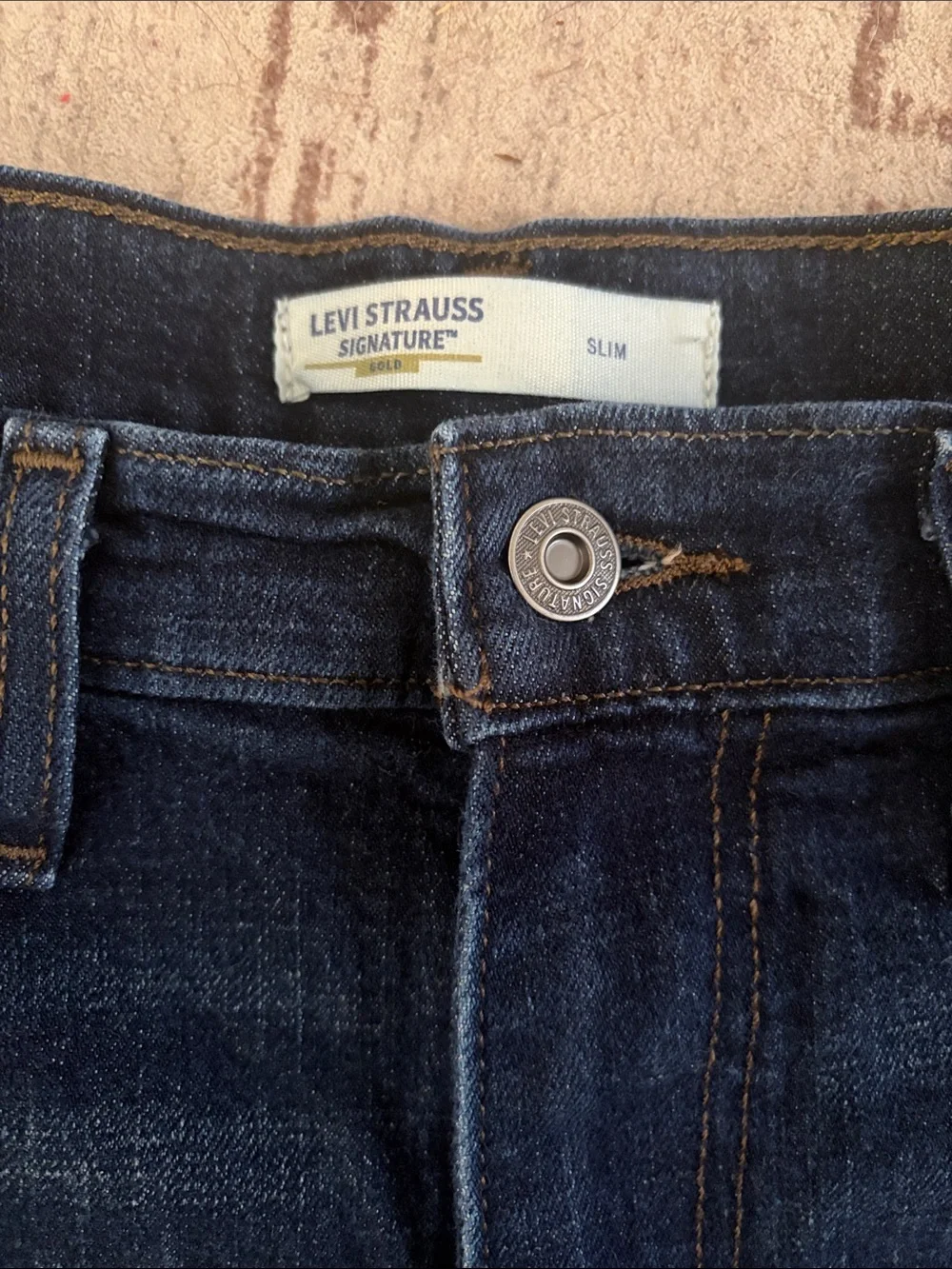 Levis levi slim